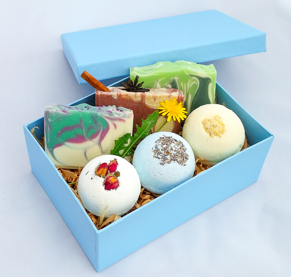 custom bath bomb boxes